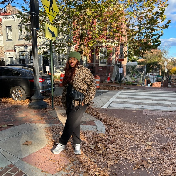 Meet the Posher | Kae-lyn - Picture 2 of 5